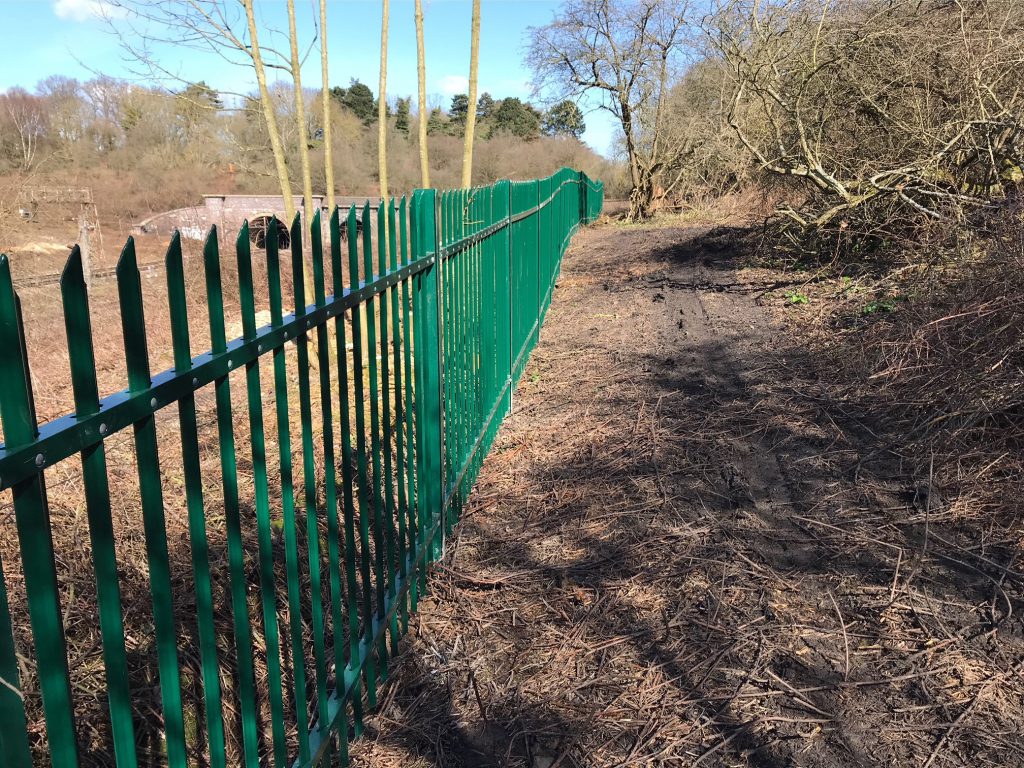 Class 1 Fencing H W Martin (Fencing Contractors) Ltd